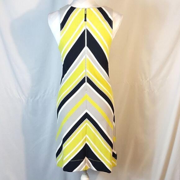 Banana Republic Miley Collection Dress - Picture 4 of 7